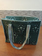 👜 Premium Quilted Tote Bag – Elegant Dark Green Everyday Carry (18x18 Inch)