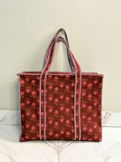 👜 Premium Quilted Tote Bag – Brown Floral Elegant Carry (18x18 Inch)