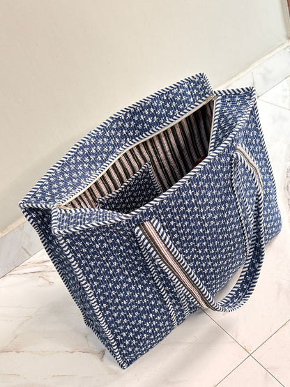 👜 Premium Quilted Tote Bag – Blue Printed Everyday Essential (18x18 Inch)